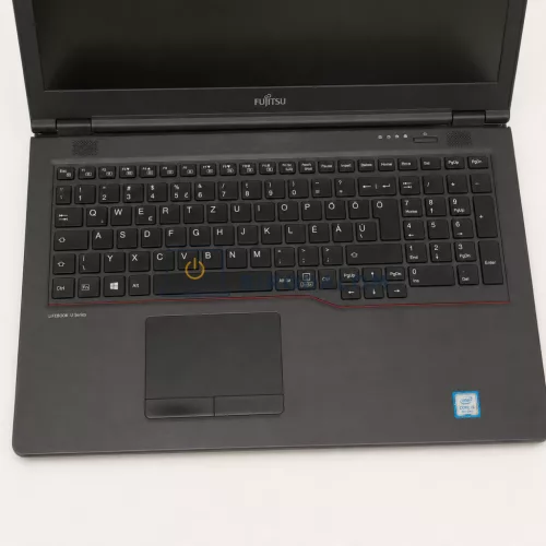 Fujitsu Lifebook U759 15,6" (i5-8265U / 8GB / 256GB SSD / FHD IPS) felújított laptop, A- állapot